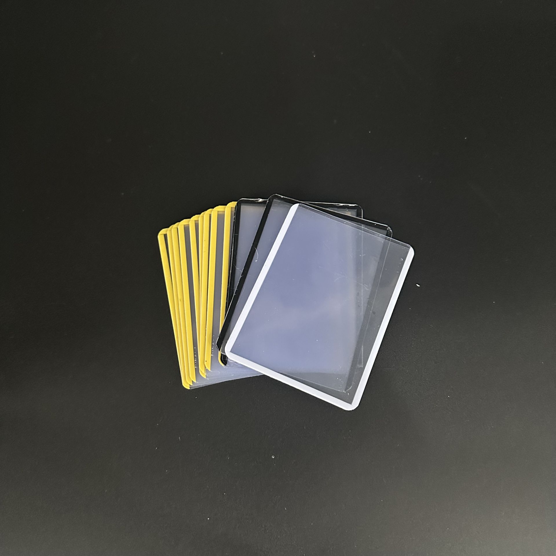 3x4 Topload Card Holder - Multi-Color Borders